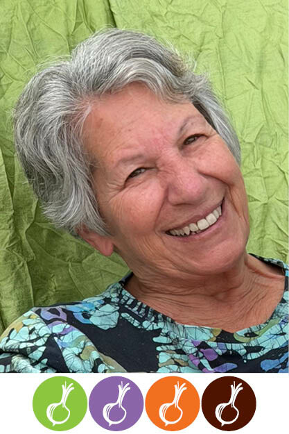 Headshot of Michelle Jaobson with 4 onions