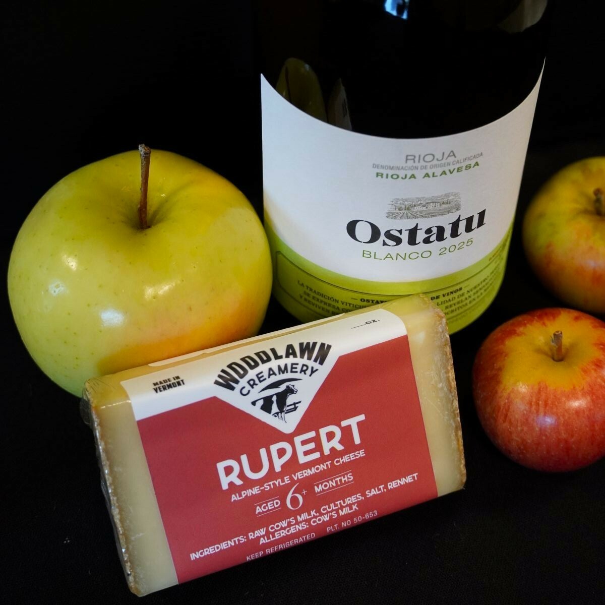 Ostatu Rioja with Woodlawn Creamery Rupert cheese and apples